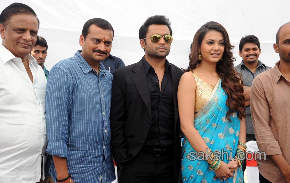Aashiqui 2 telugu remake movie opening17