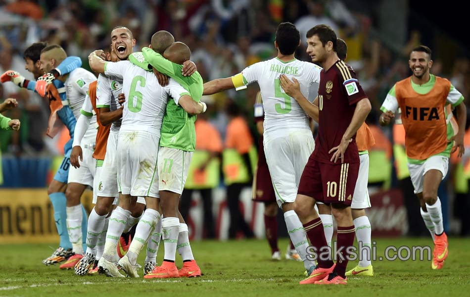 Algeria Advances After Draw With Russia - Sakshi18