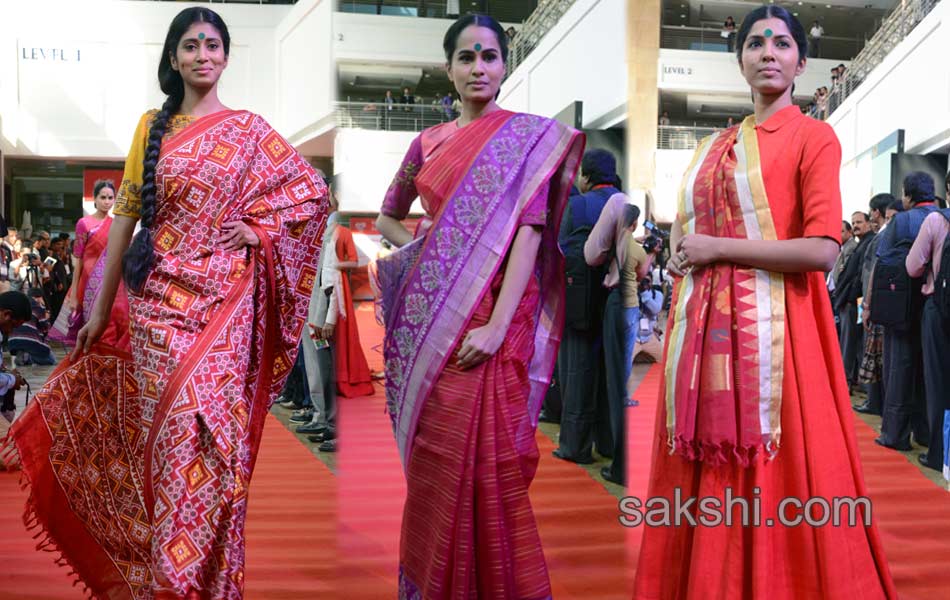 fashion show at HICC5