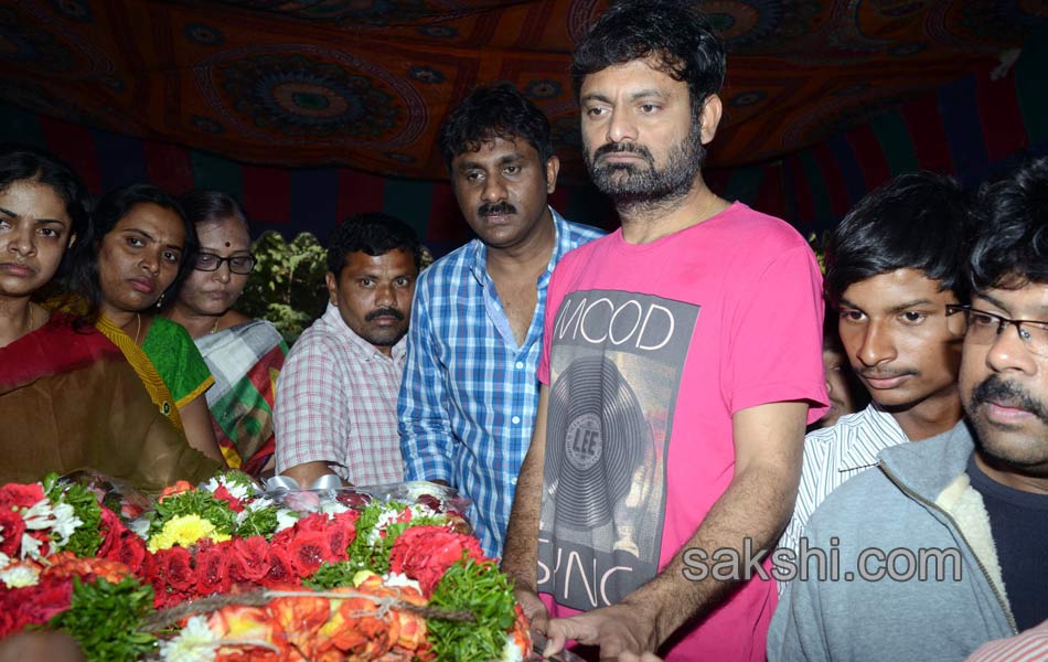 Tollywood Industry pay tributes to Music director Chakri18