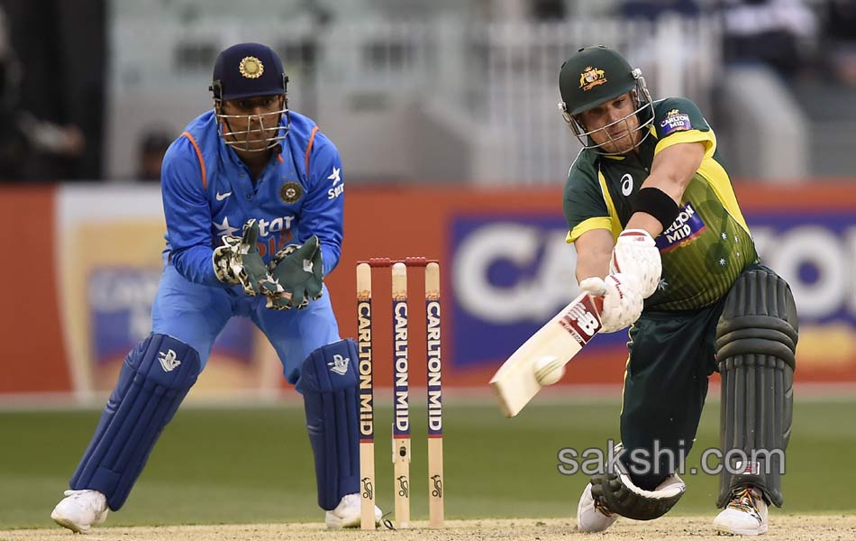Australia won second one day match9