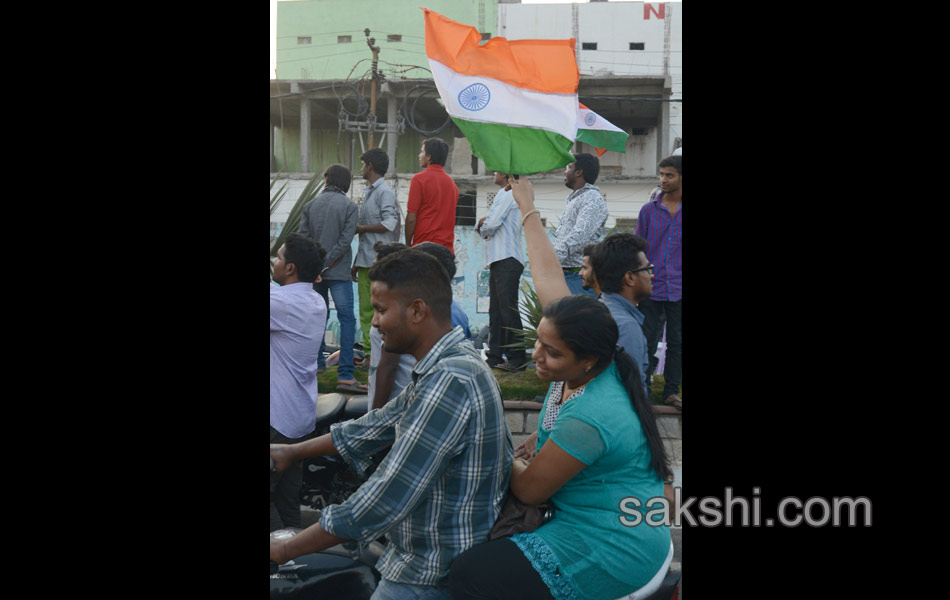 cricket celebrations in necklace road1