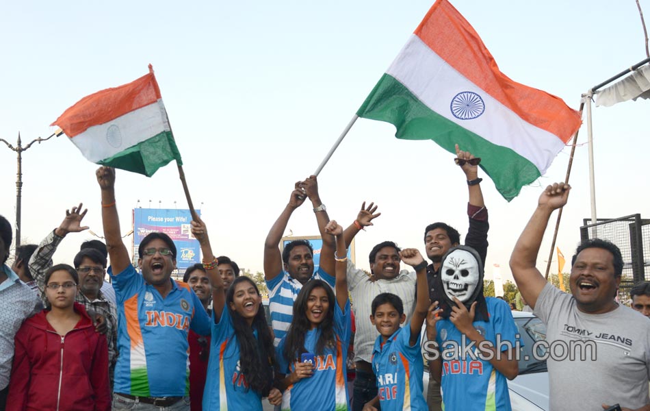 cricket celebrations in necklace road14