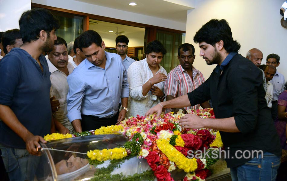 celebrities pays tribute to ramanaidu - Sakshi23