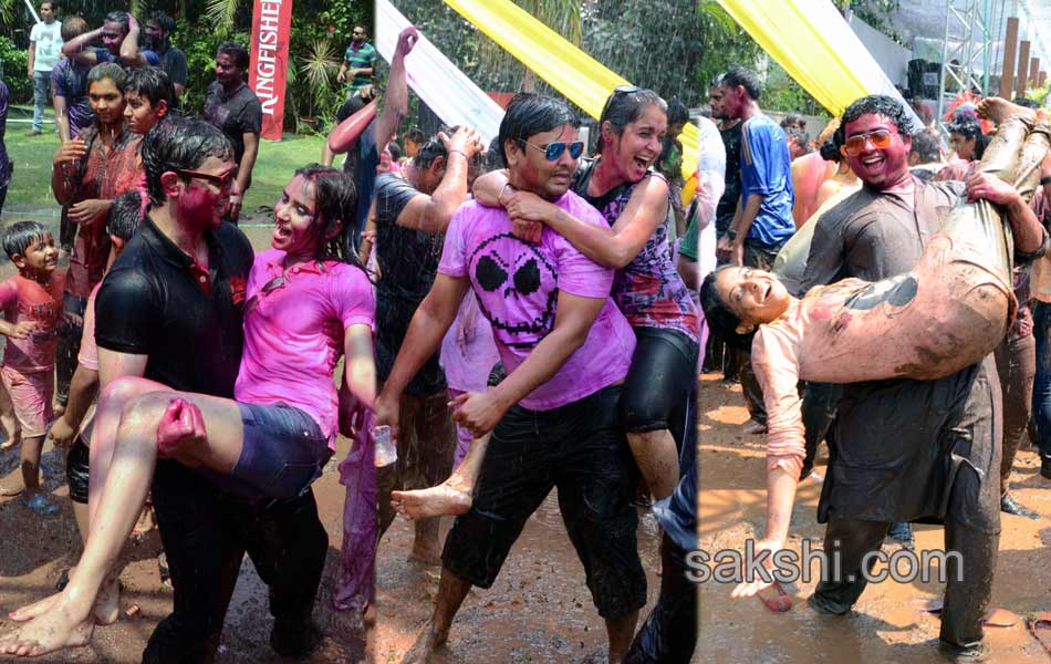 holi celebration in hyderabad4