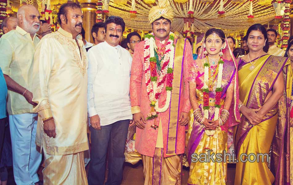 manchu manoj pranathi reddys wedding - Sakshi5