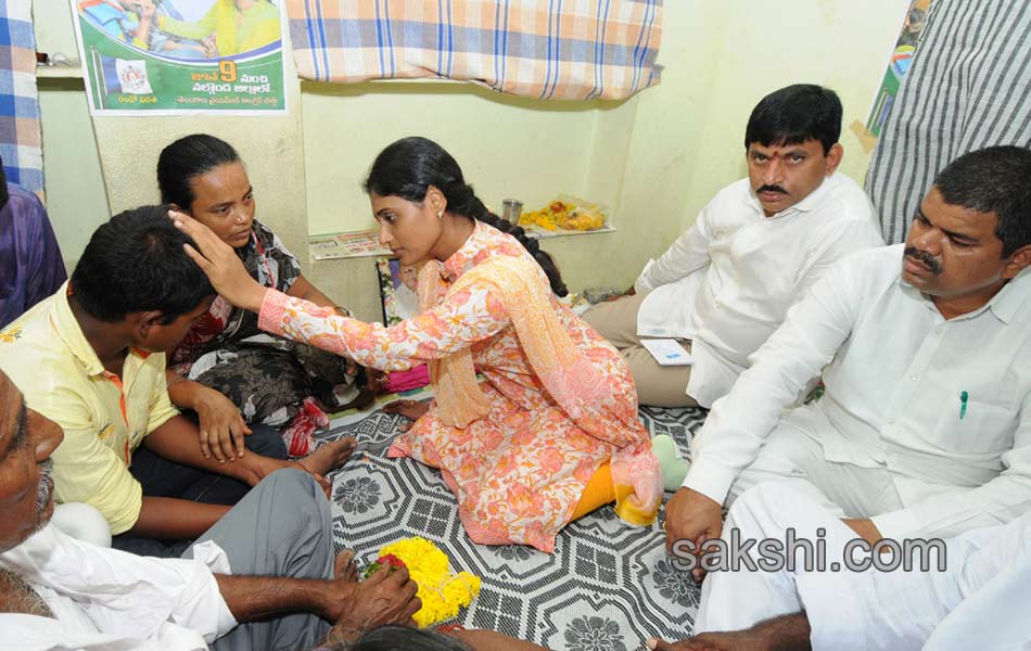 Sharmila Paramasha Yatra11