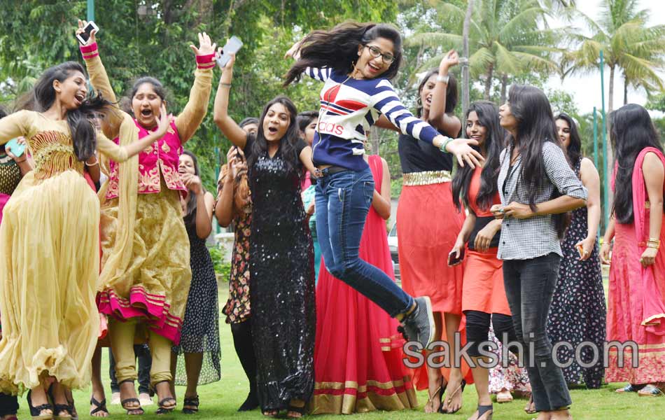 villa marie college students2