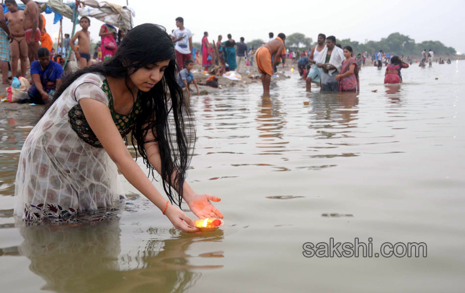 godavari pushkaralu 2015 in Telangana Day2 - Sakshi5