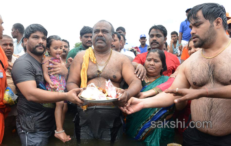 telangana godavari pushkaralu - Sakshi5