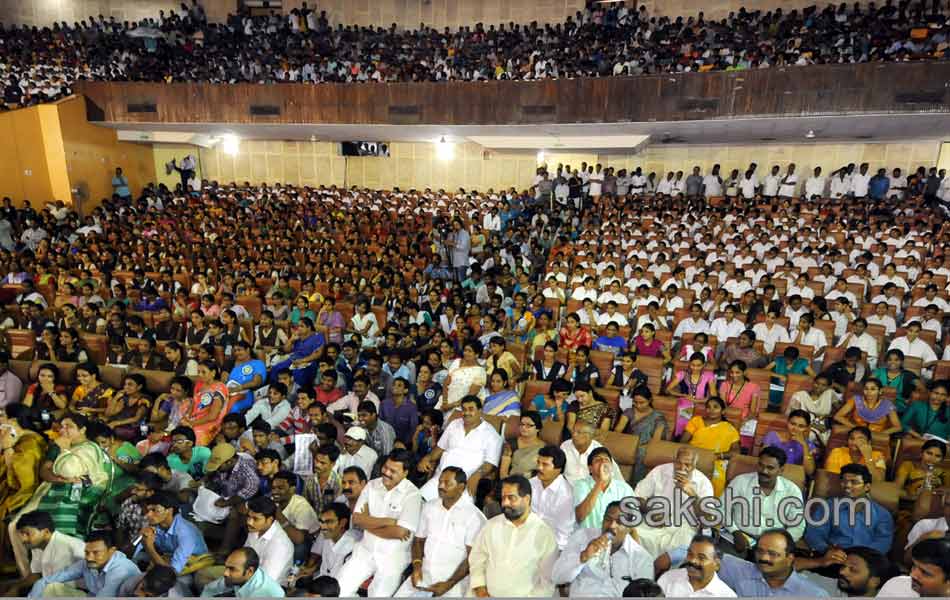 ys jagan mohan reddy speech in yuva bheri2