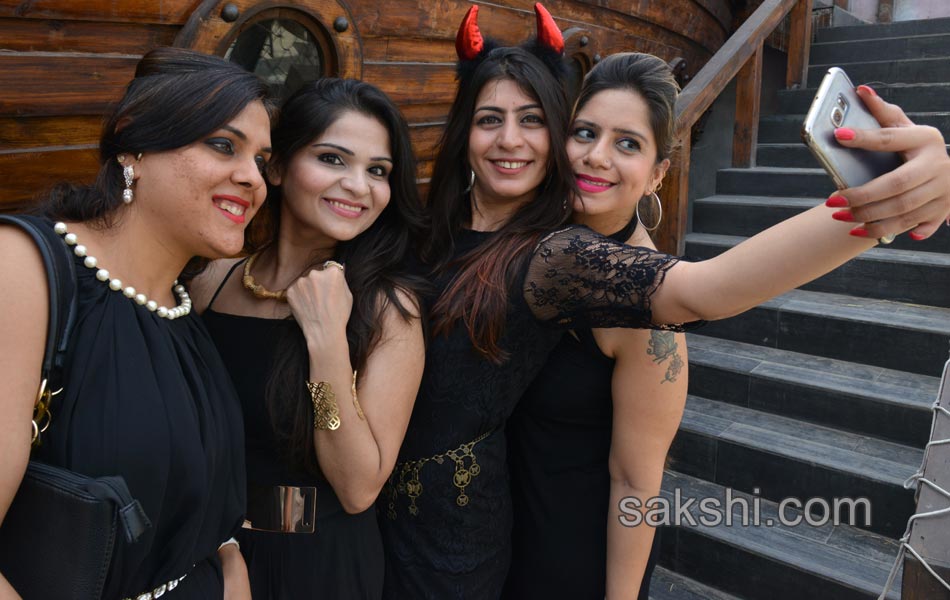 Phankar Ladies Club4