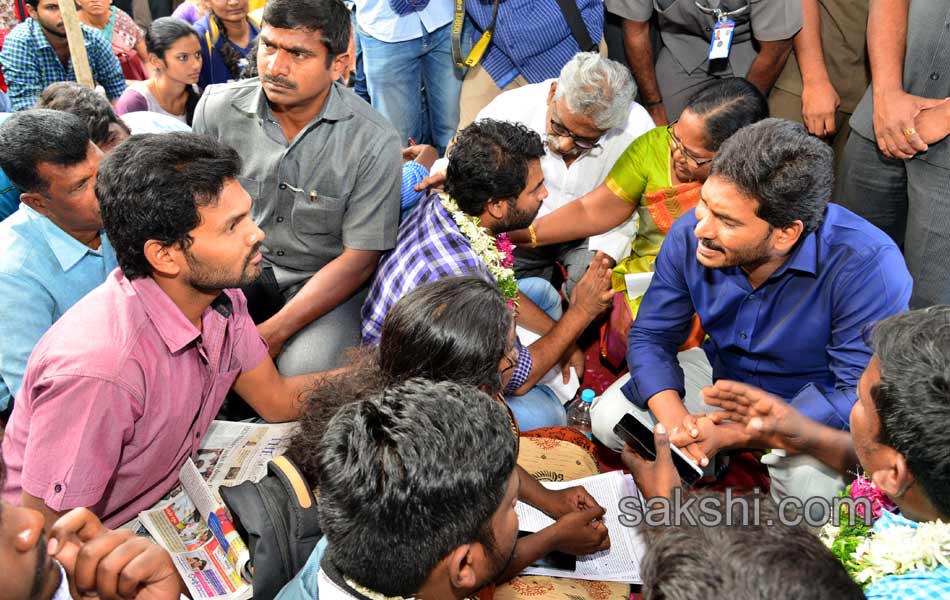rohith vemula is brilliant student says ys jagan - Sakshi10