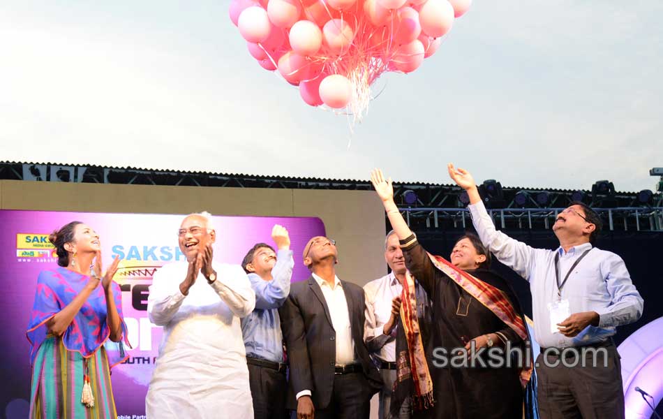sakshi arena winners - Sakshi6