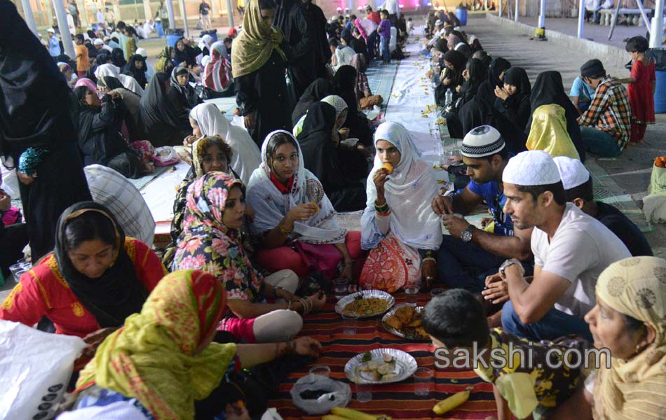 ramadan in hyderabad - Sakshi16