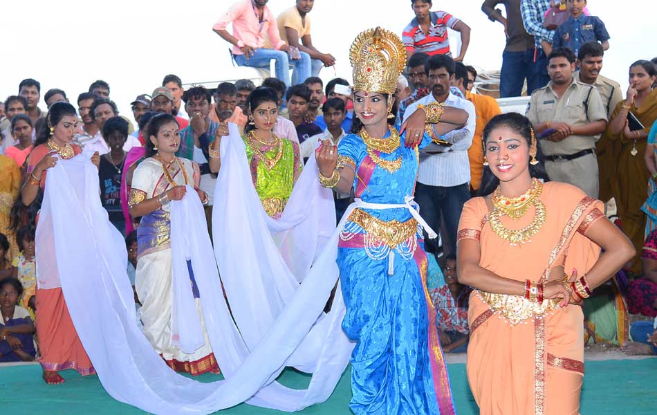 Holly skits perfomances at puskara nagar stages - Sakshi1