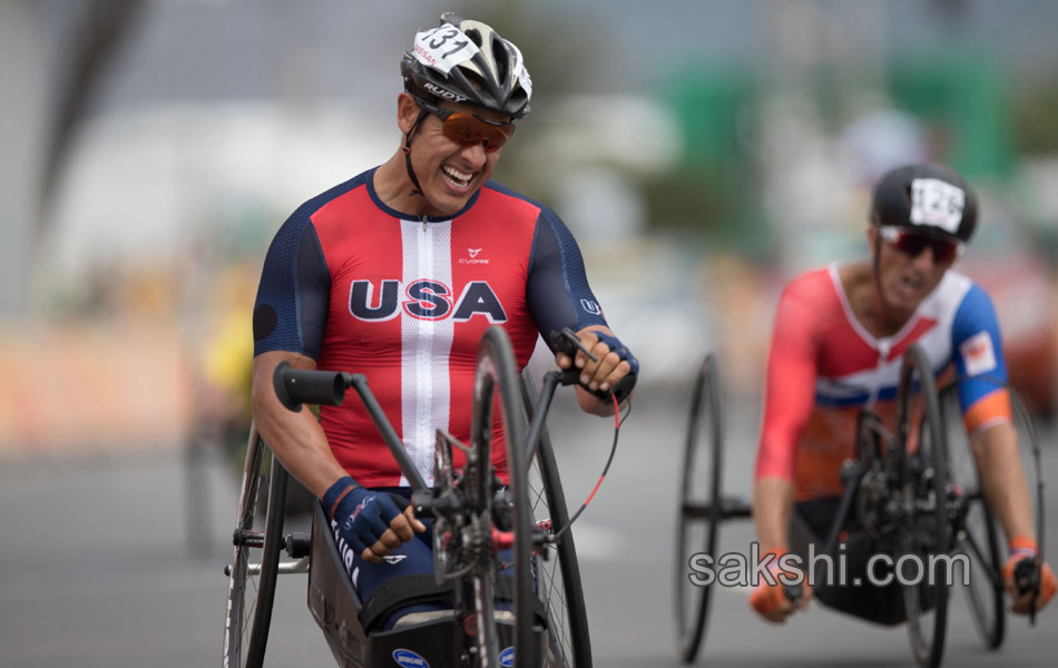 Rio Paralympics Cycling hand cycling event2