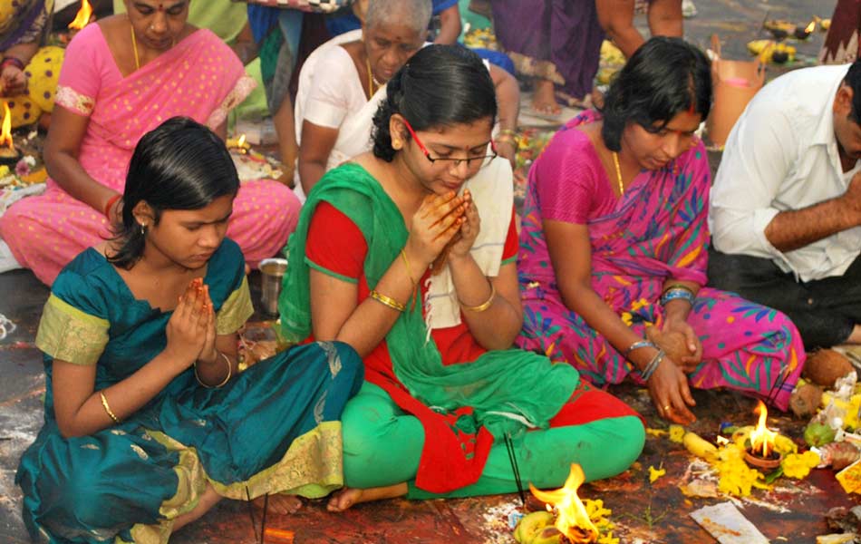 Karthika Somavara Puja1