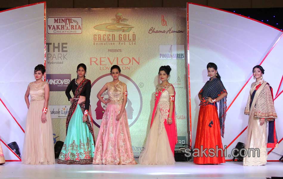 Miss and Mrs Gujarati - Sakshi11