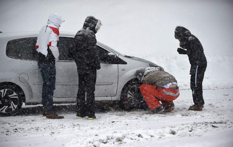 snow storm hits sweden5
