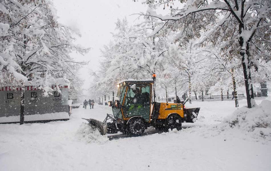 snow storm hits sweden6