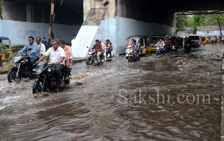 heavy rain in kothagudem3