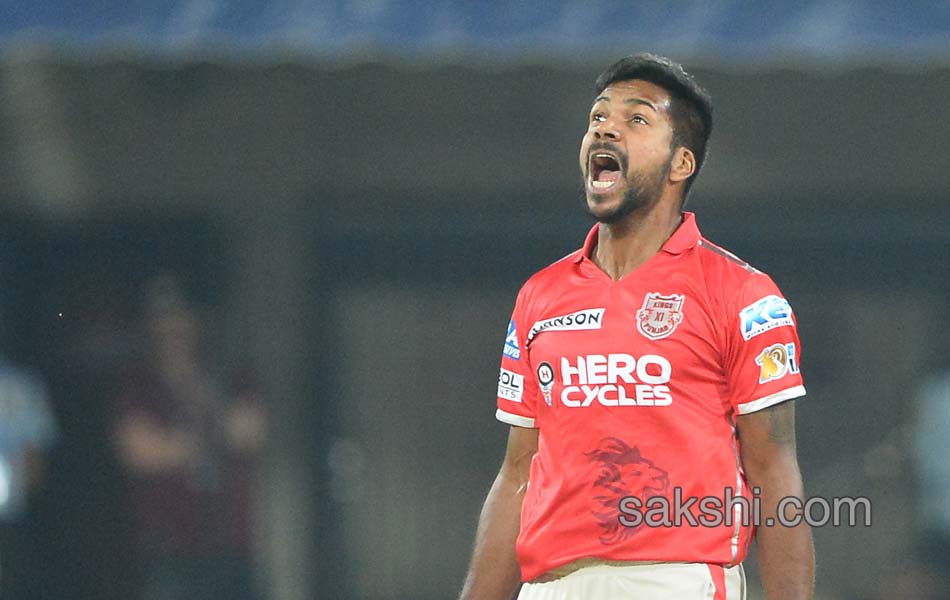 Kings XI Punjab won with Royal Challengers Bangalore11