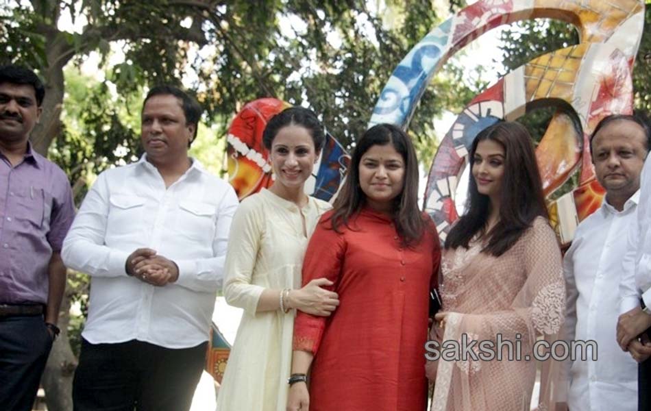Aishwarya Rai Inaugurates The Paradise Garden5