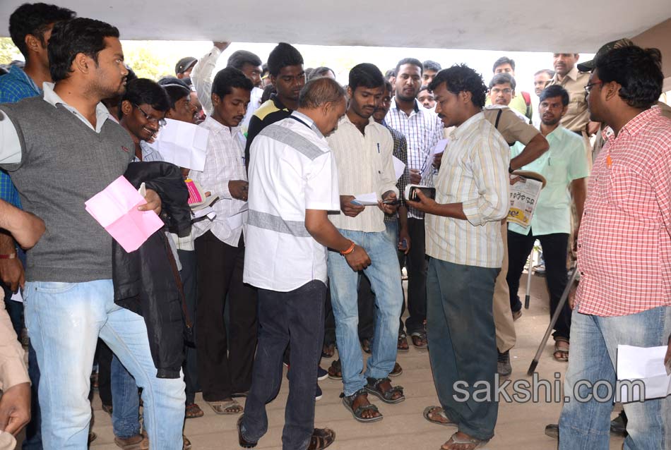 VRO VRA exams complets - Sakshi9