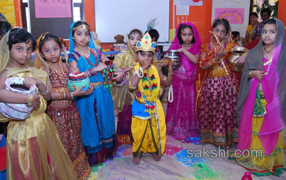 students Science exhibition in gautami model school - Sakshi3
