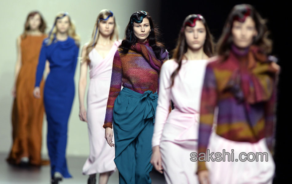 Fashion Week Cat Walk in London - Sakshi18