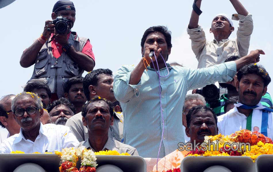 YS Jagan Files Nomination from Pulivendula - Sakshi25