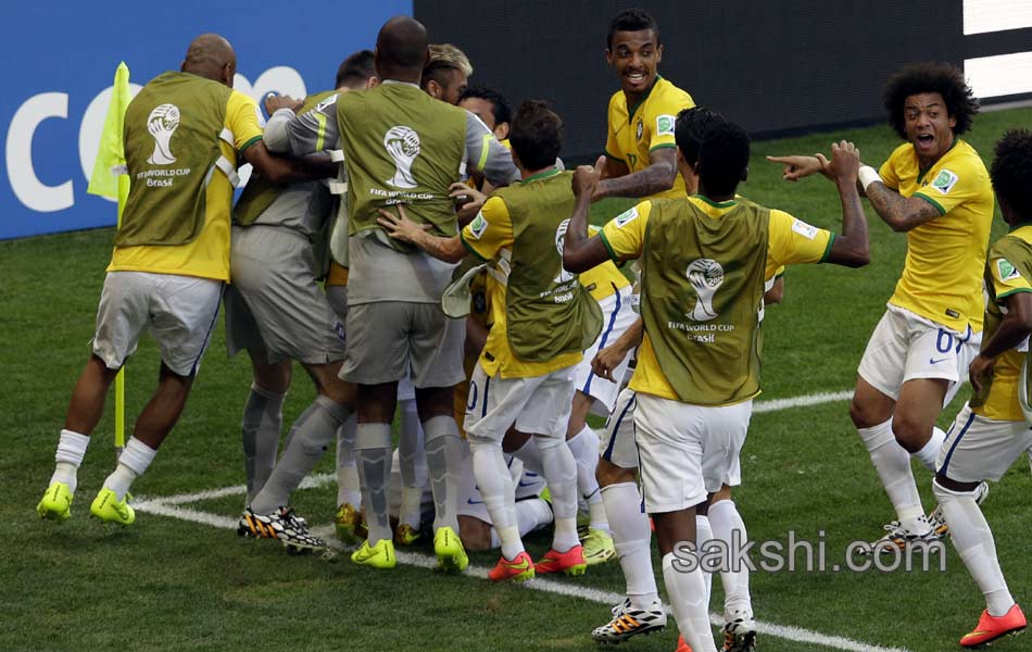 brazil victory over chile - Sakshi20