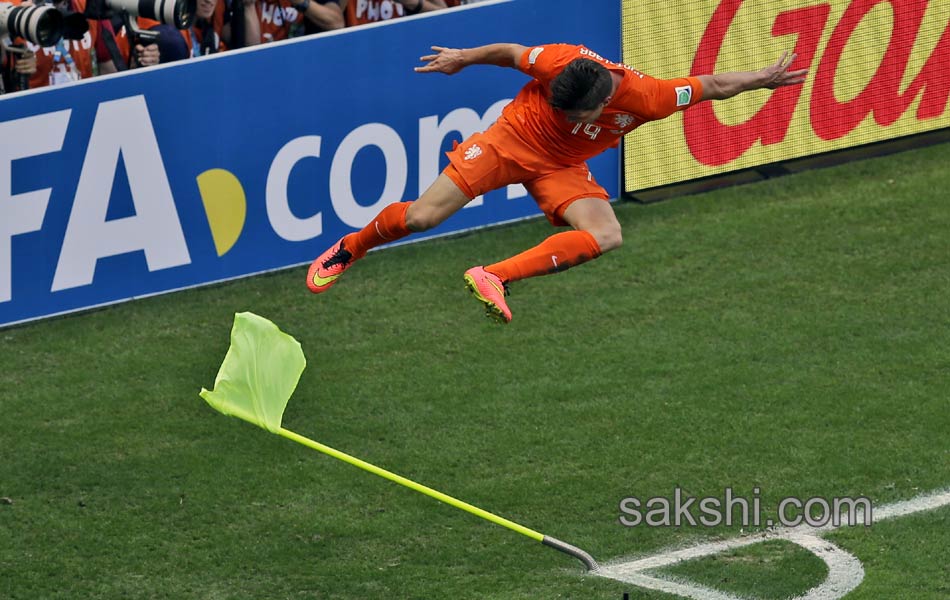 netherlands over mexico - Sakshi10