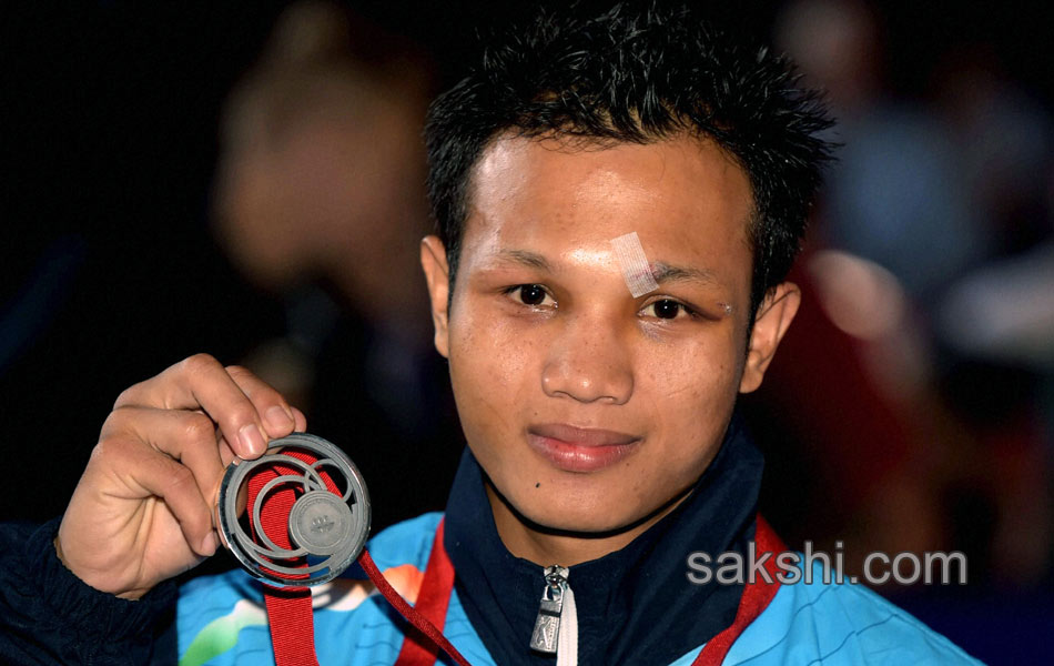 india won gold and silver at common wealth games 201410