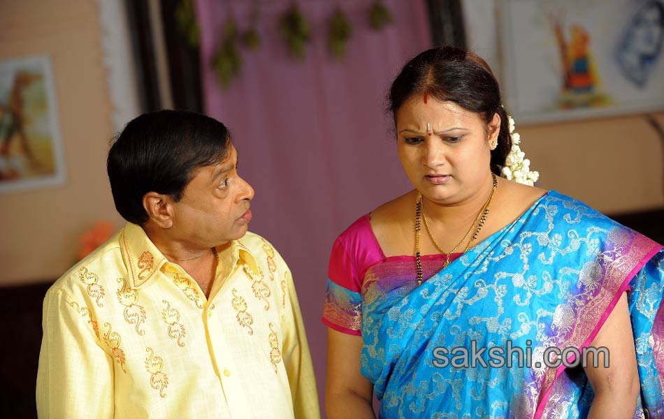 Aarthi Aggarwal movie in 6 languages - Sakshi7