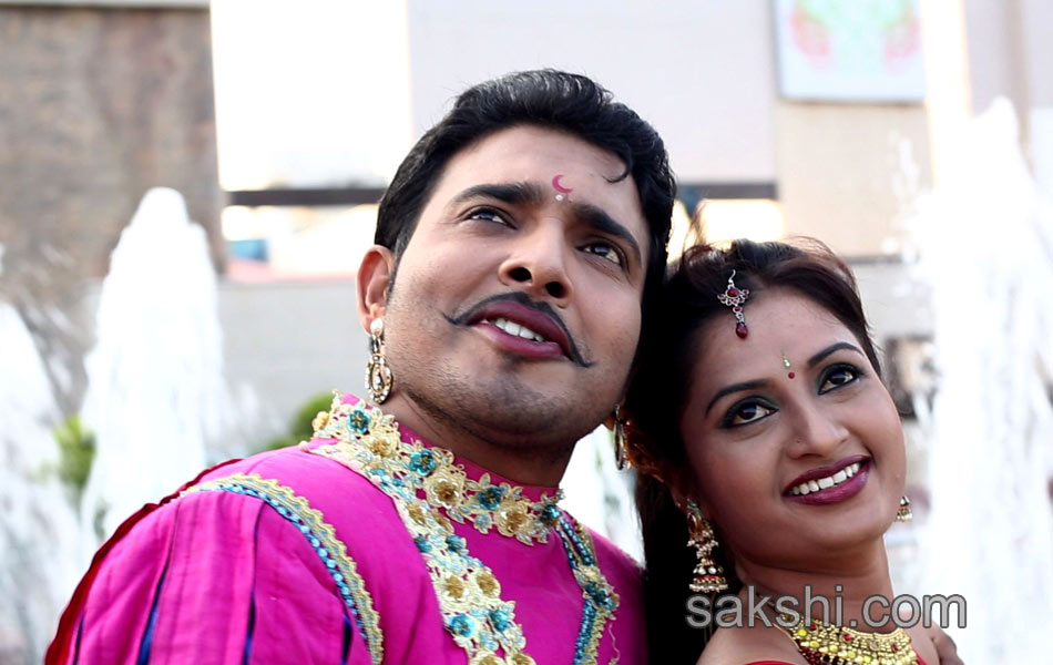 TENTH LO LUCK INTER LO KICK BETCH LO MOVIE Stills1