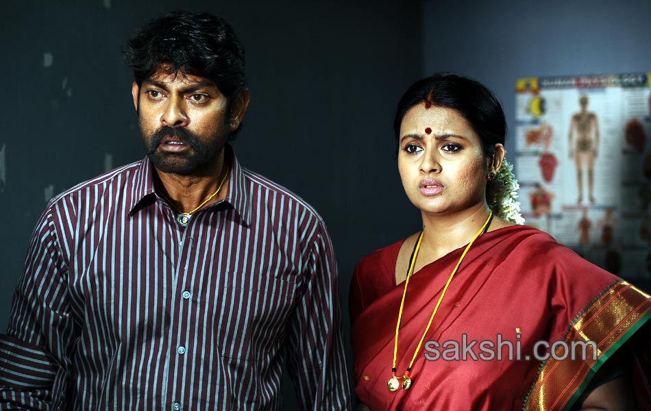 O Manishi Katha Movie Stills6