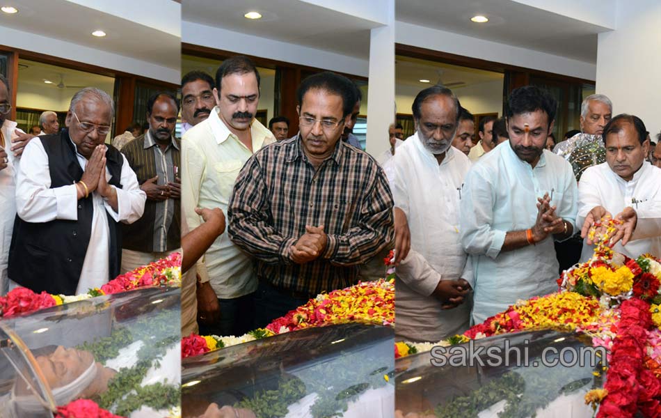 celebrities pays tribute to ramanaidu - Sakshi43