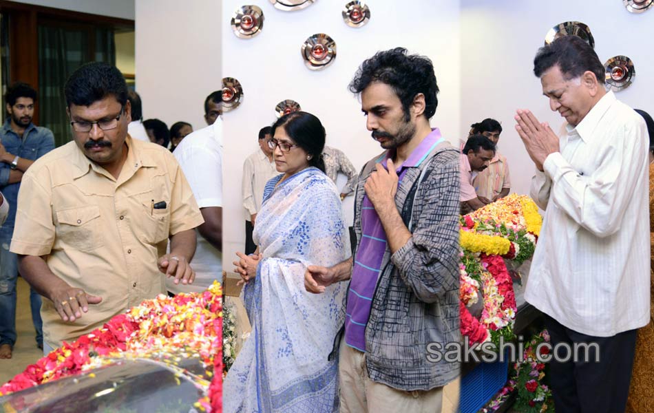 celebrities pays tribute to ramanaidu - Sakshi48