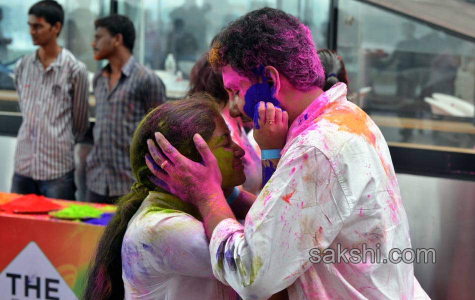 holi celebration in hyderabad21