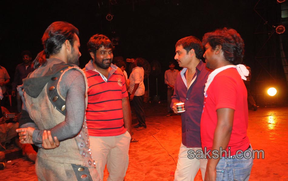 Rai working stills2