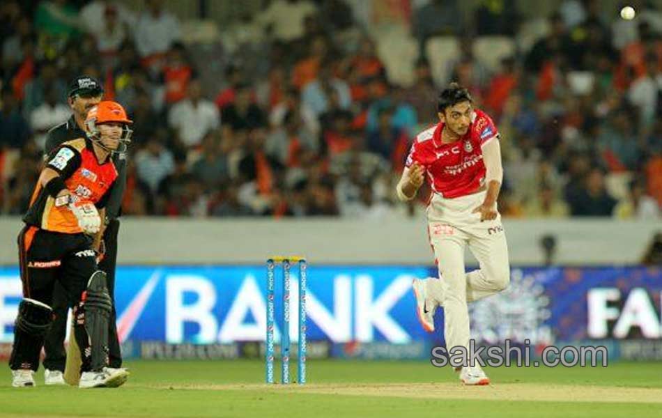 Sunrisers Hyderabad aim for play off glory4