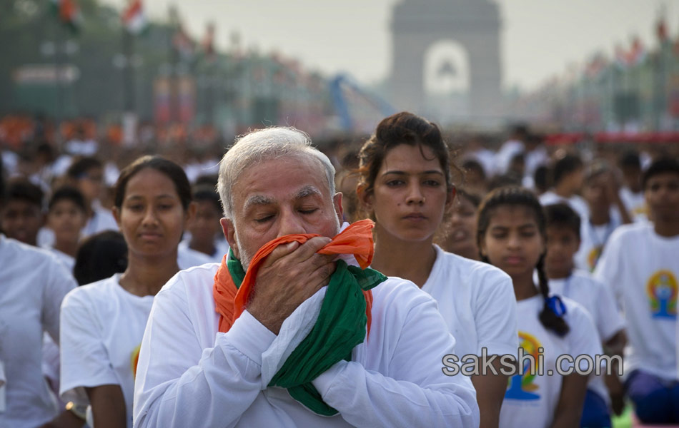 world yoga day10