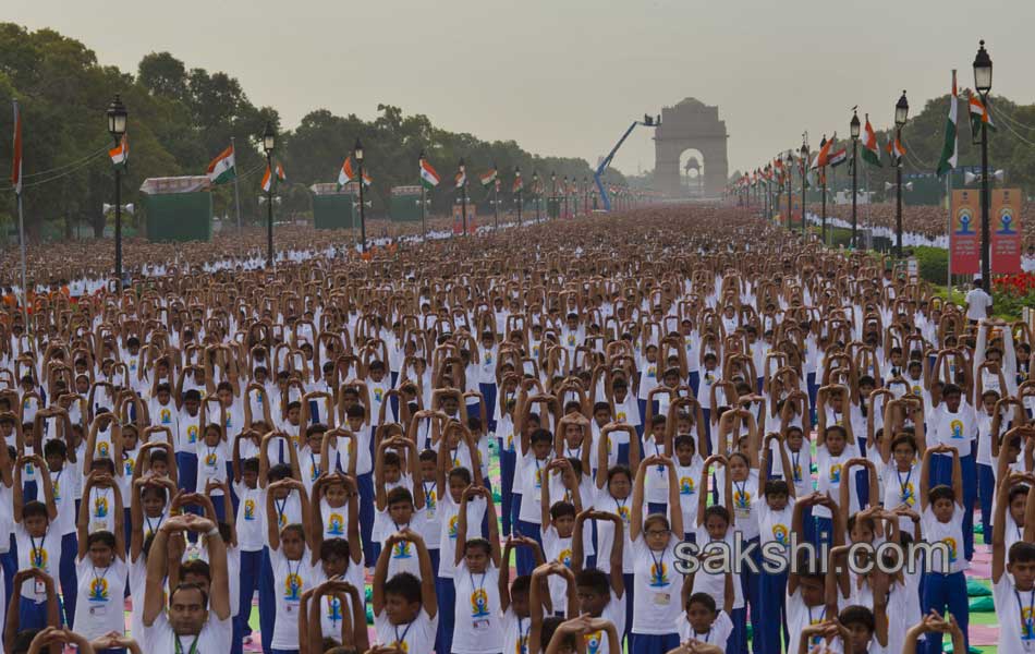 world yoga day12