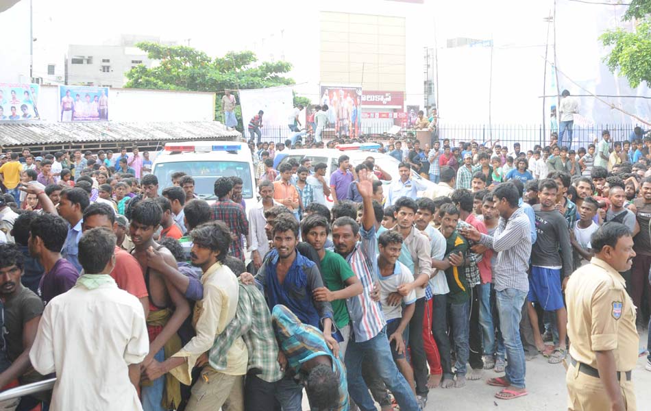 bahuballi movie - Sakshi12