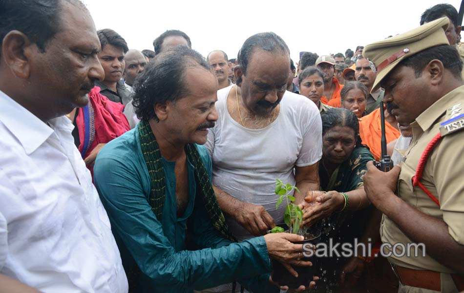 telangana godavari pushkaralu - Sakshi2