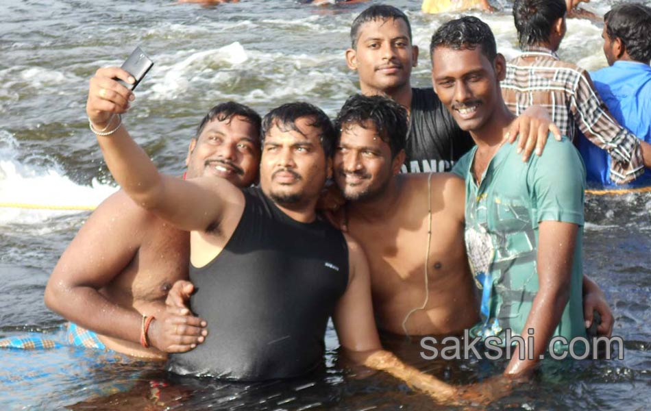 Godavari - Sakshi13