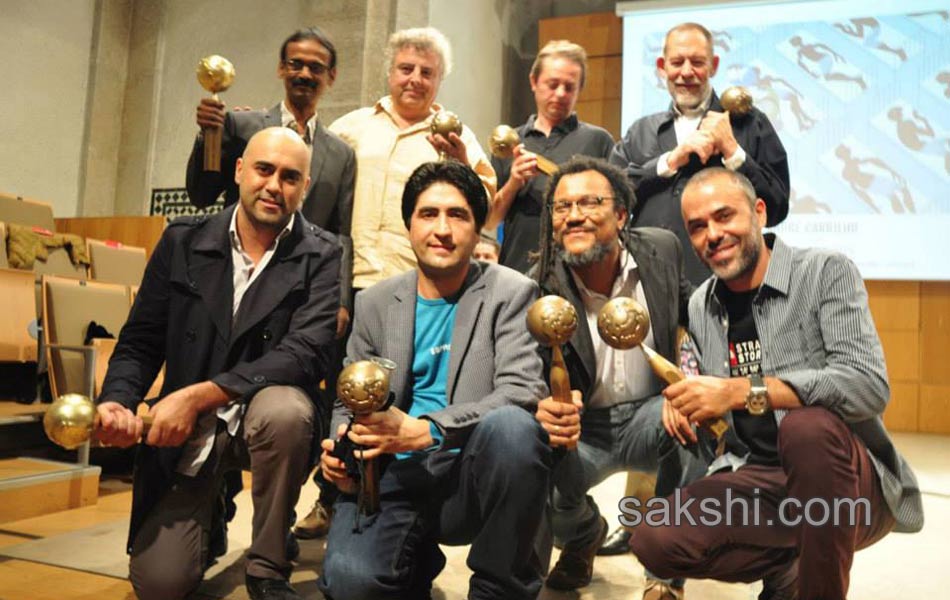 Premiers Congratulations to the Sakshi cartoonist Shankar10