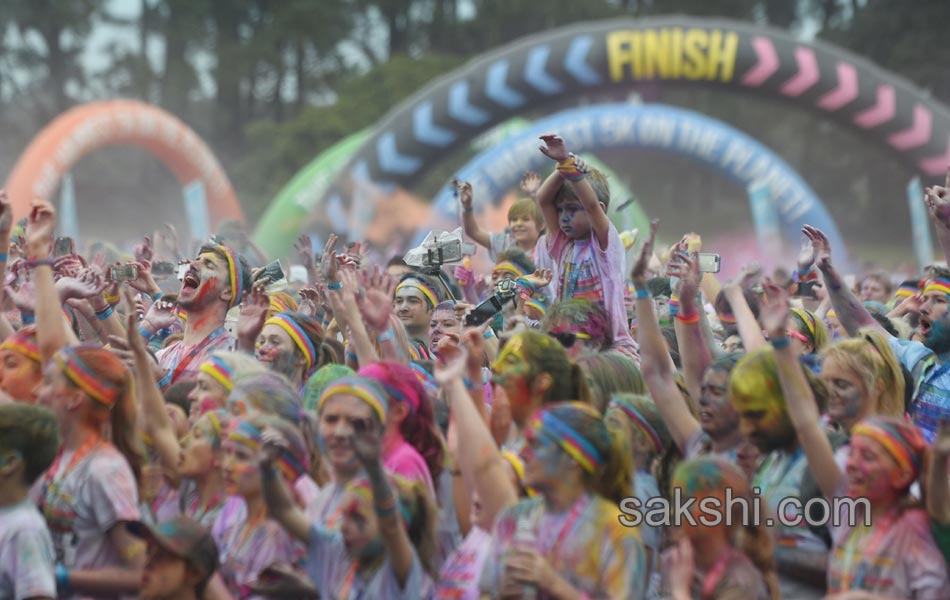 AUSTRALIA COLOR RUN1